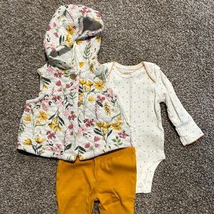 Carters Outfit
